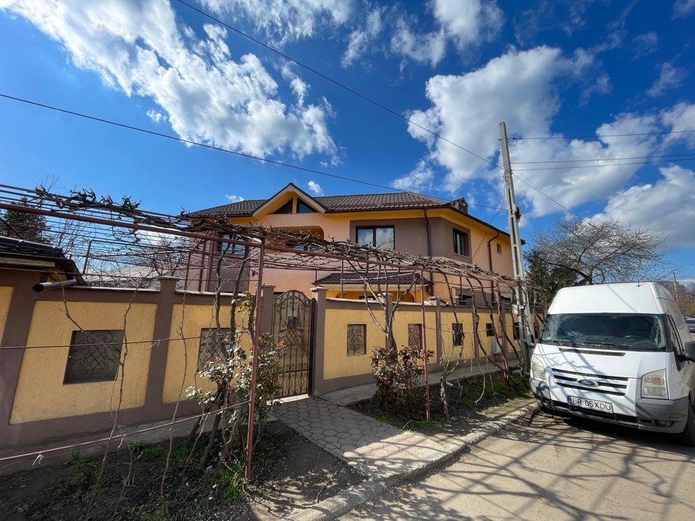 Vand Casa P+1+ Anexa 210mp!