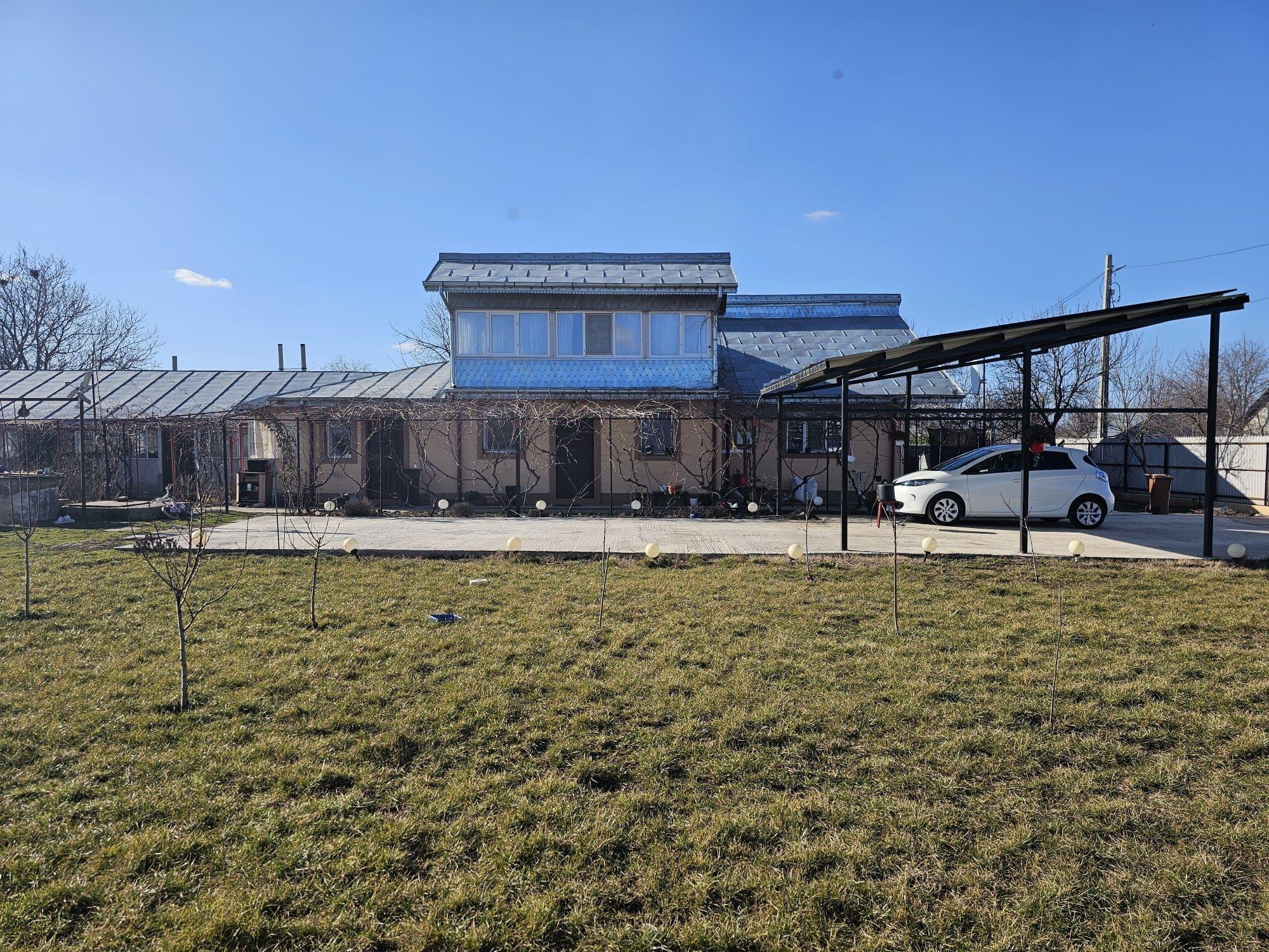 De vânzare Casa P+M sat Albina