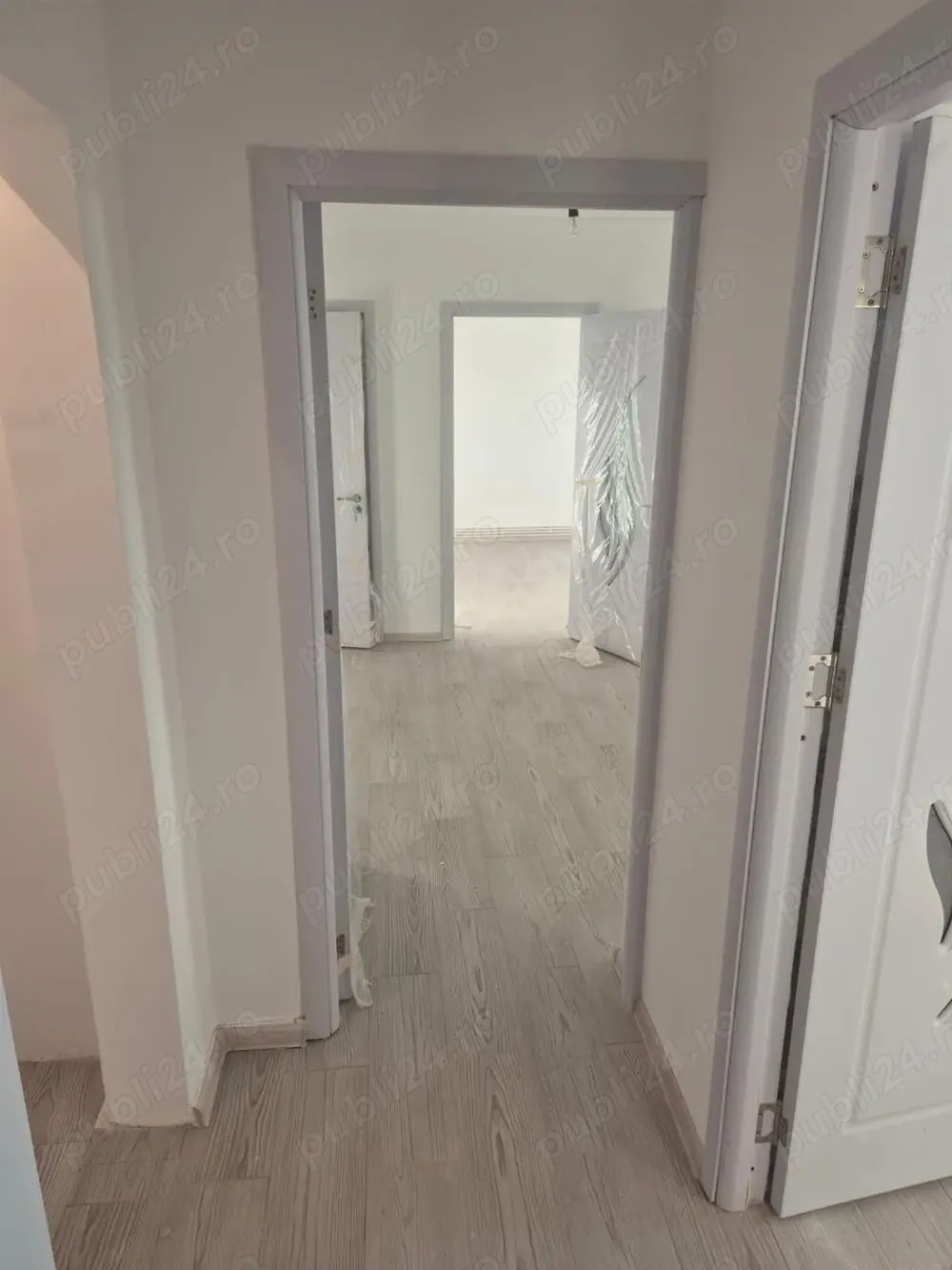 Vand apartament 2 camere