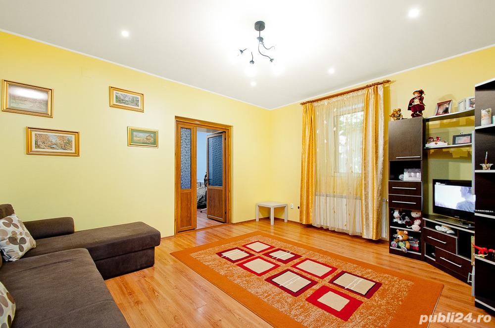 Casa, curte si garaj in zona Centru