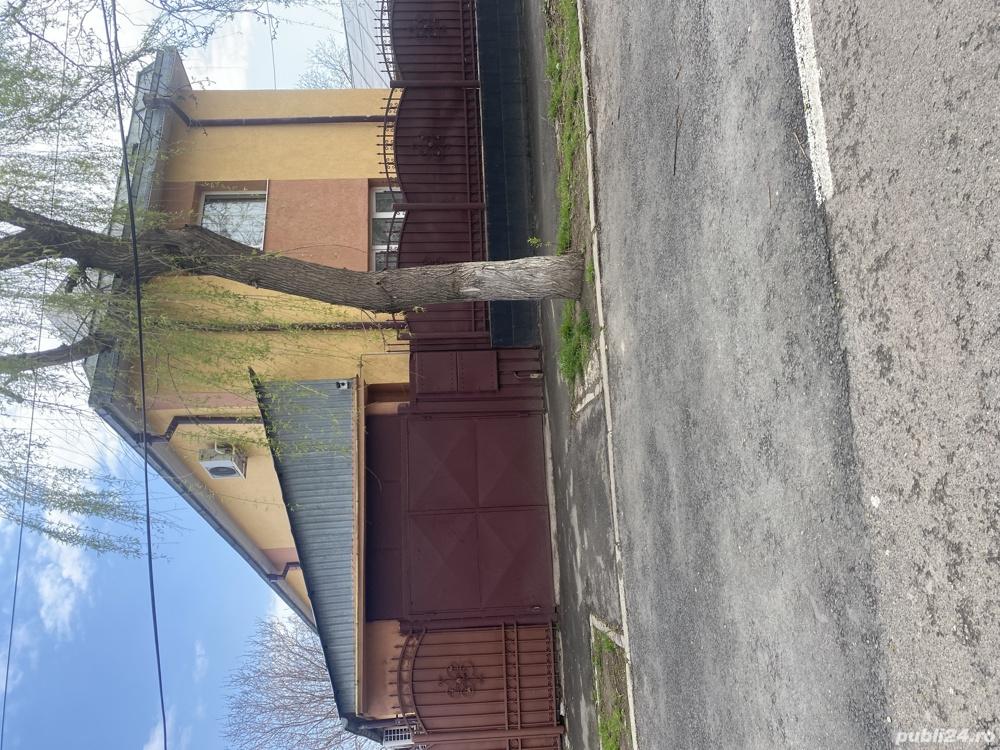 Vila cu 1000mp curte in afara amprentei casei