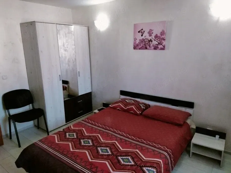 Ofer spre inchiriere Garsonieră renovată complet   Tiglina 1,, etaj 4