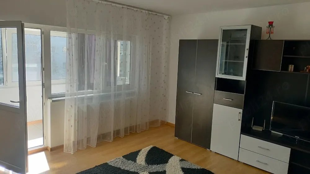 Închiriez apartament cu 1 cameră - imagine 1