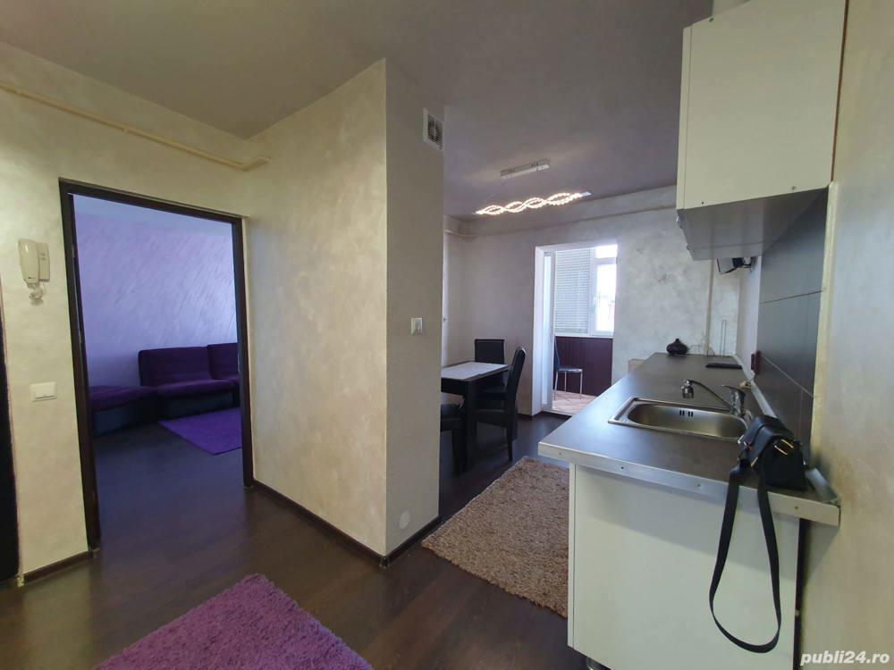 Schimb vând apartament cu 2 camere