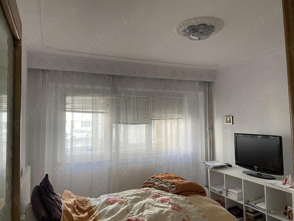 Vând apartament 3 camere plantelor Braila - imagine 1