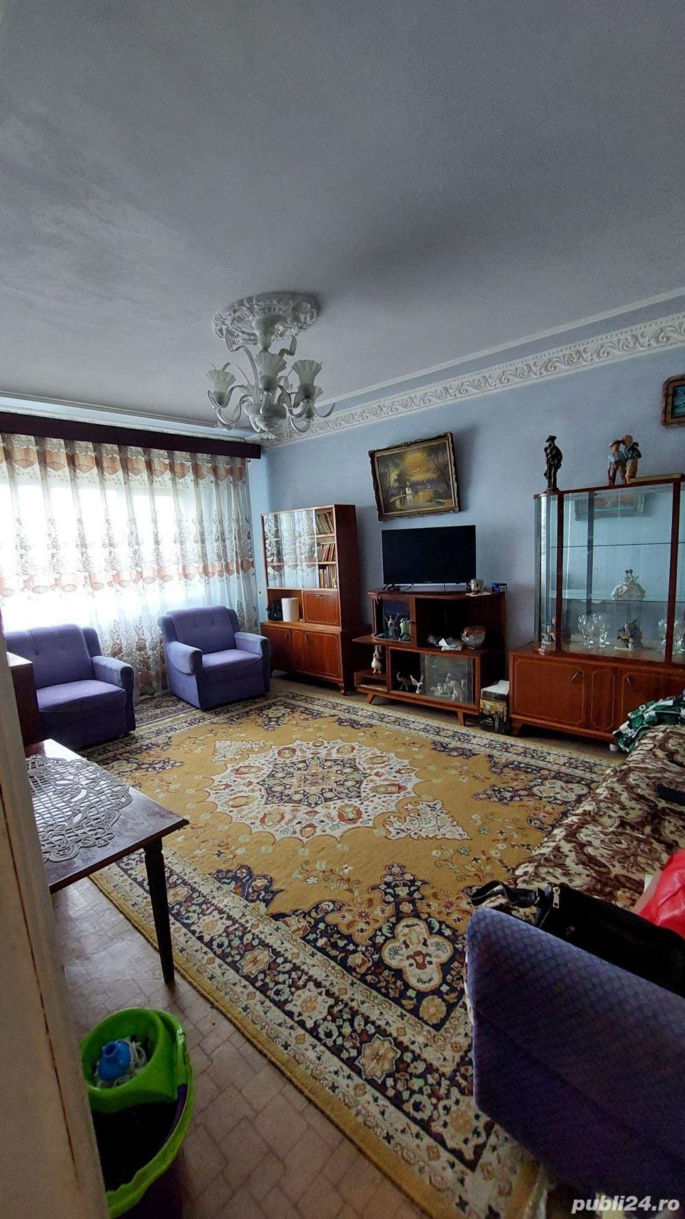 Ap 3 camere,  decomandat,et 4 - imagine 1