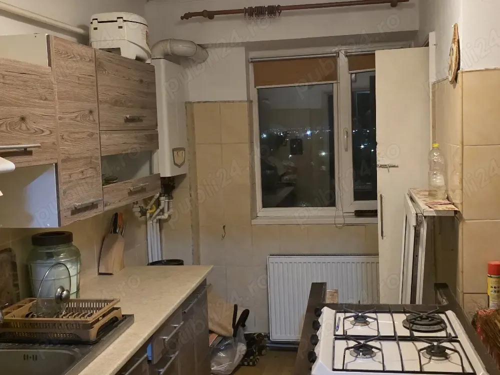 Vand apartament cu 3 camere - imagine 1