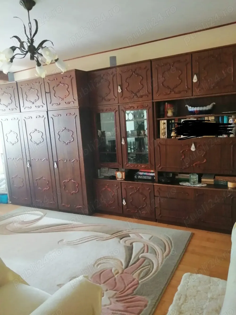 Vând ap. 3 cam. decomandat, central, suprafata generoasă, Brăila - imagine 1