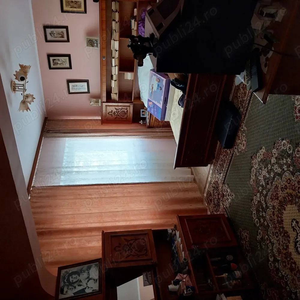 Apartament 4 camere etaj 1 - imagine 1