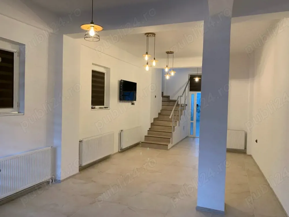 cladire ultracentrala constructie 2004 ocazie unica