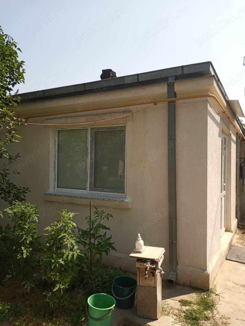 Casa de vanzare , zona pod Brailita