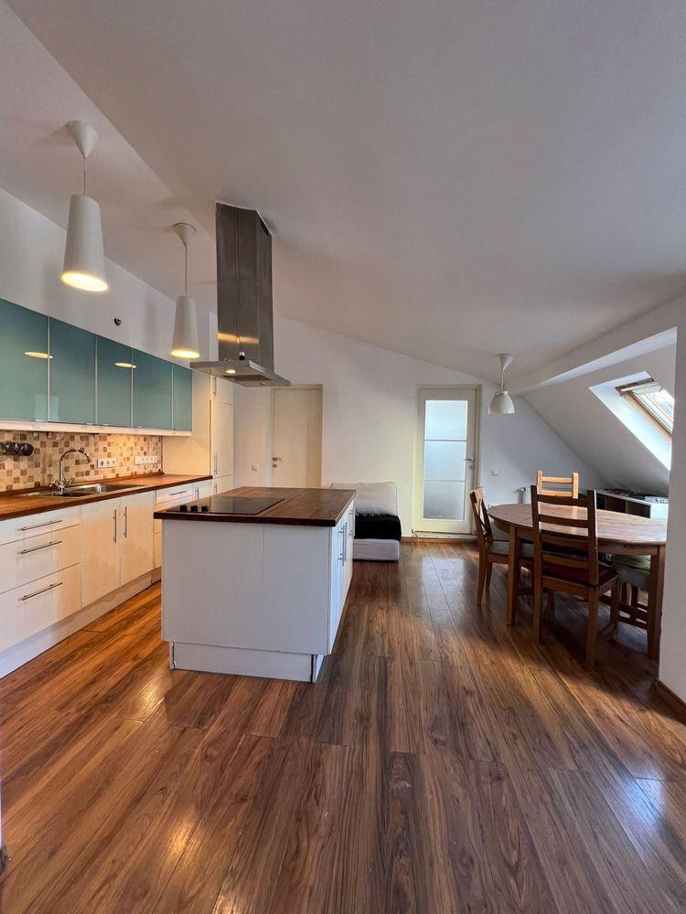 Persoana fizica, vand apartament