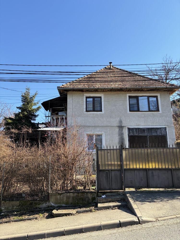 Teren de vanzare  cu, casa (printre ultimele ramase in zona)strada Macesului nr 17, cartier Buna ziua + casa - imagine 1