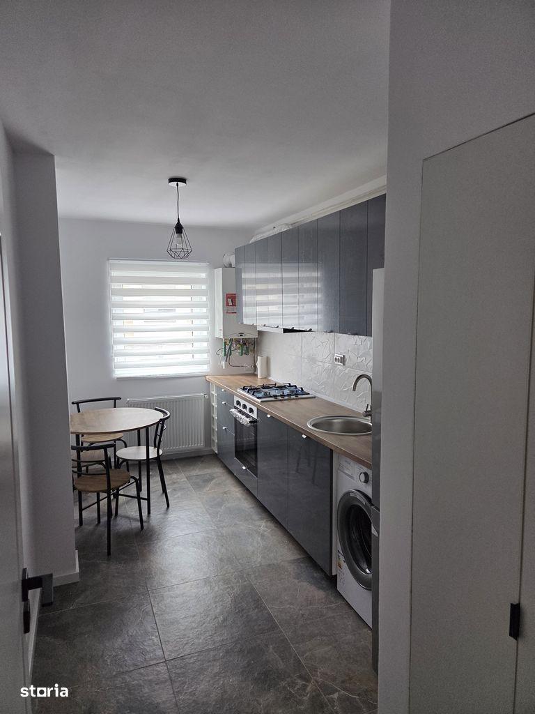 De inchiriat apartament 2 camere, parcare, Sesul de sus, Floresti, Cj