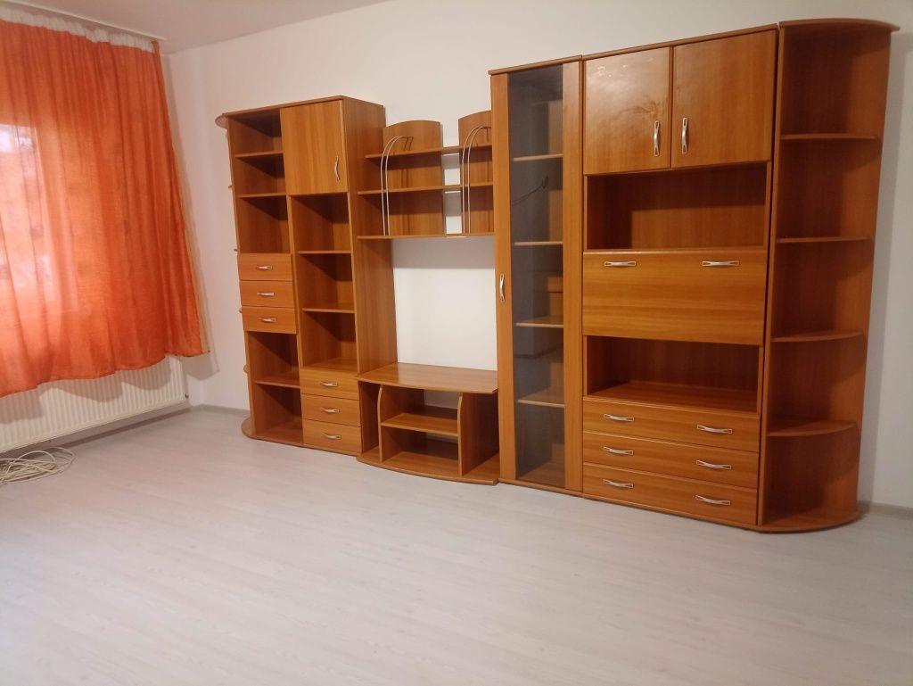 Închiriez apartament cu o cameră în Apahida
