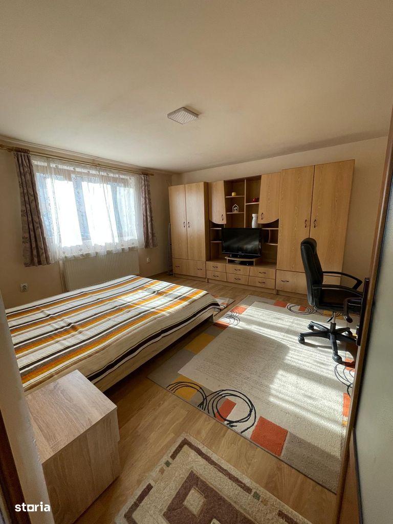 Apartament 1 camera, cu parcare, str. București nr.29, zonă centrală - imagine 1