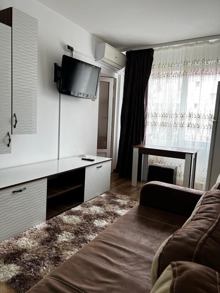 Apartament 2 camere Tomis nord pana la 15 iunie se inchriaza