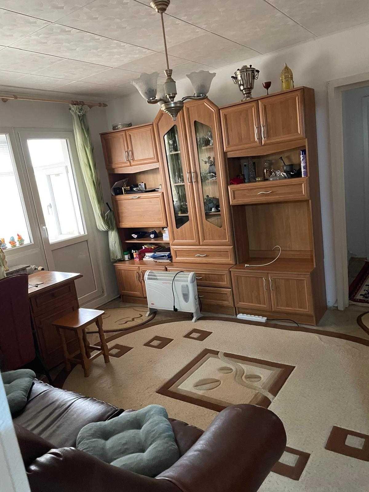Proprietar vand apartament cu doua camere, 4/4, Brazda lui Novac - Pedagogic