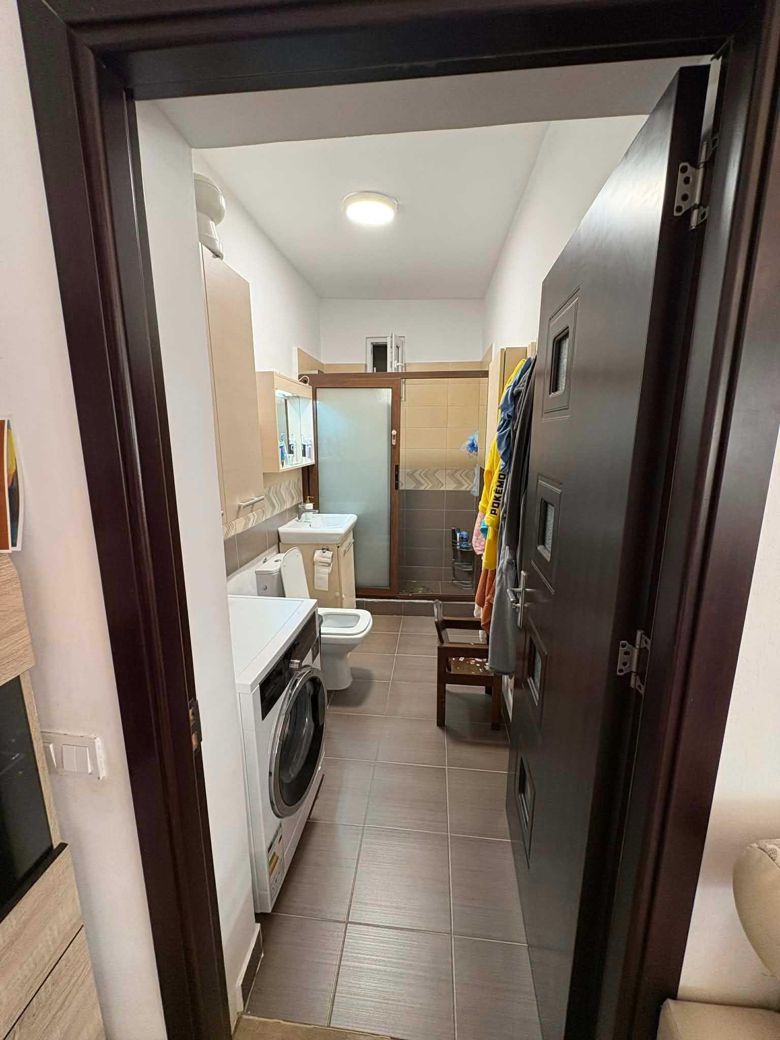 Apartament cu 3 camere de vanzare