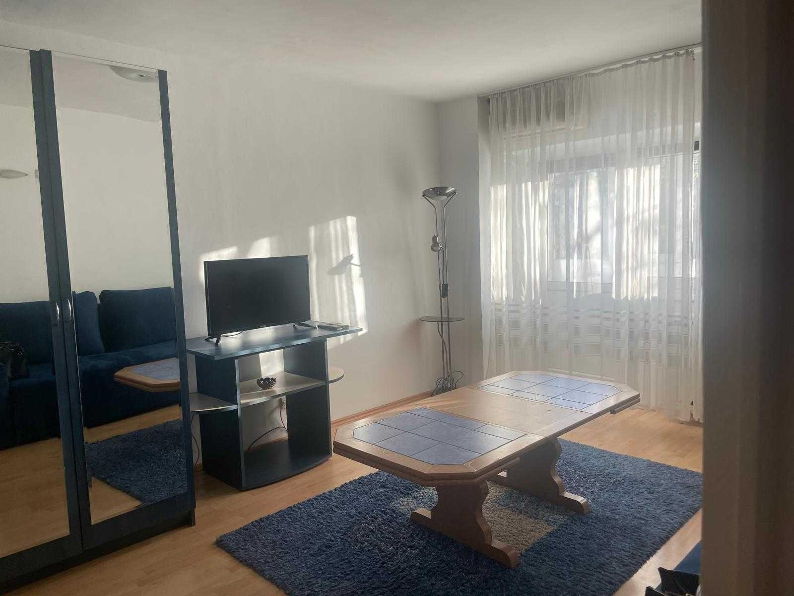 Inchiriez garsoniera Ghica Tei