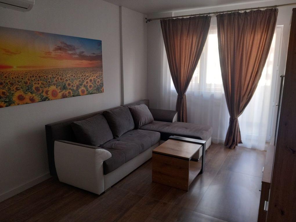 Garsoniera Biruintei 81, 2 piscine+ vedere parc - imagine 1