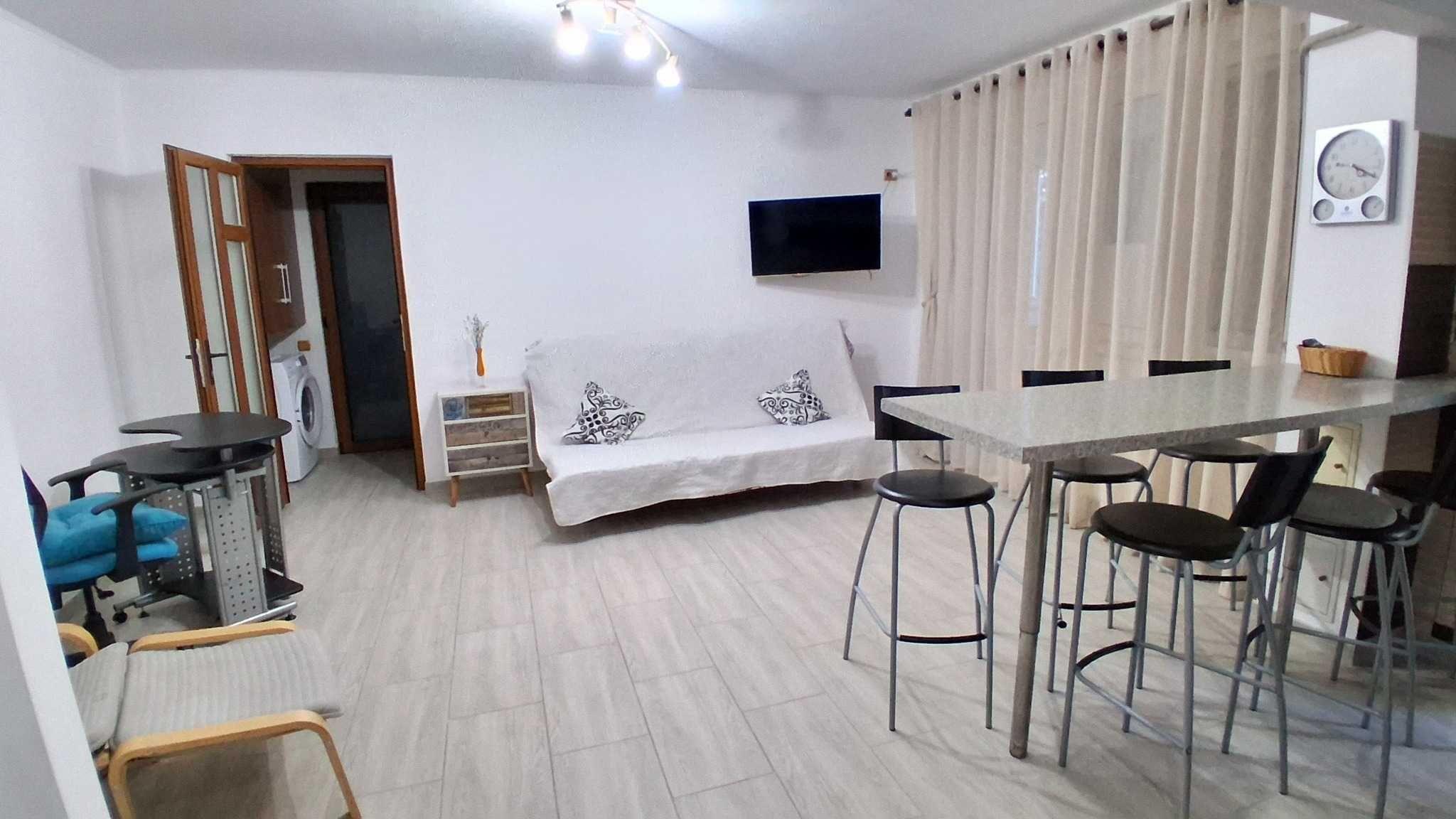 Inchiriere 2 camere Berceni - Sun Plaza