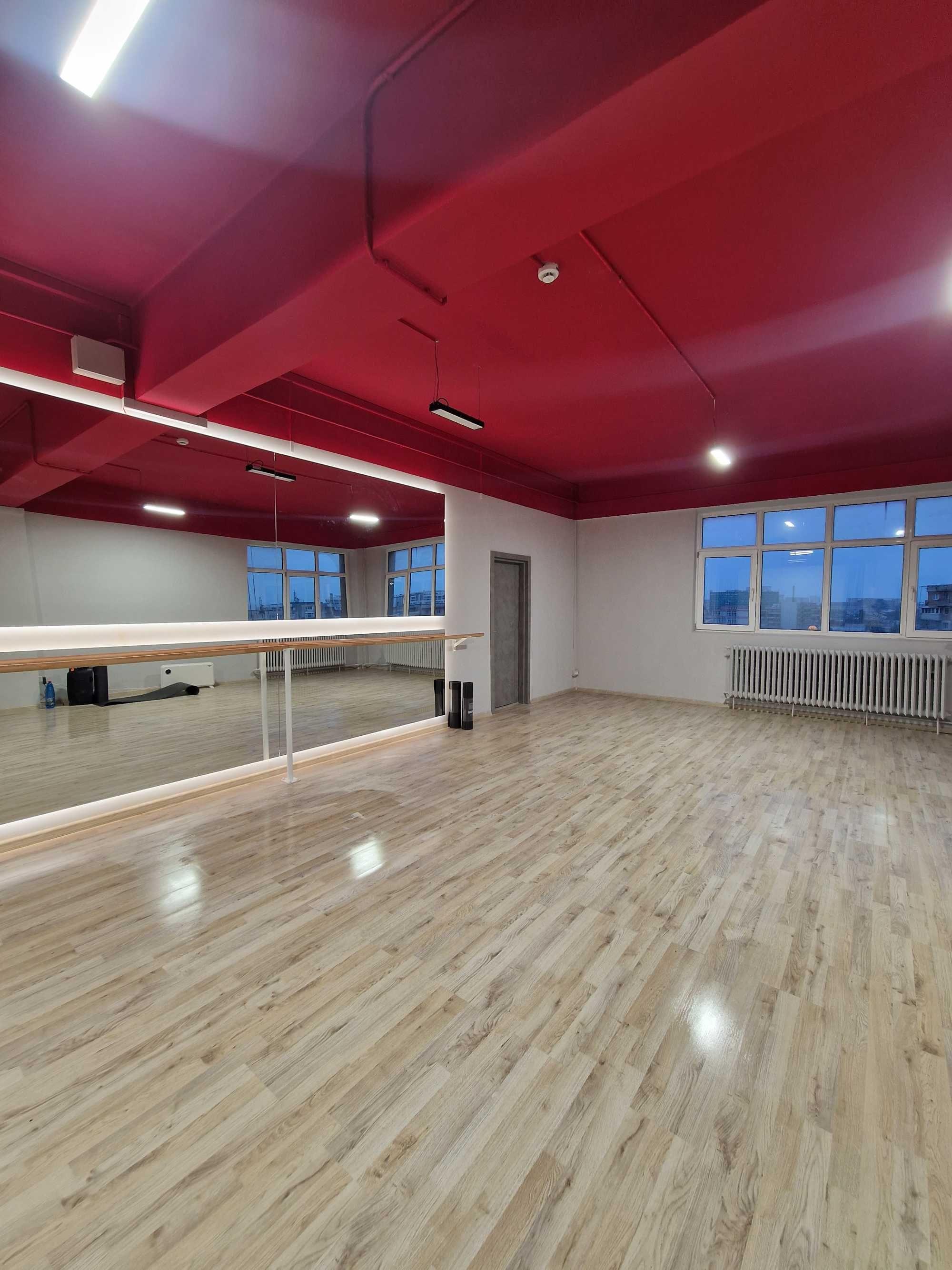 Inchiriez studio de dans