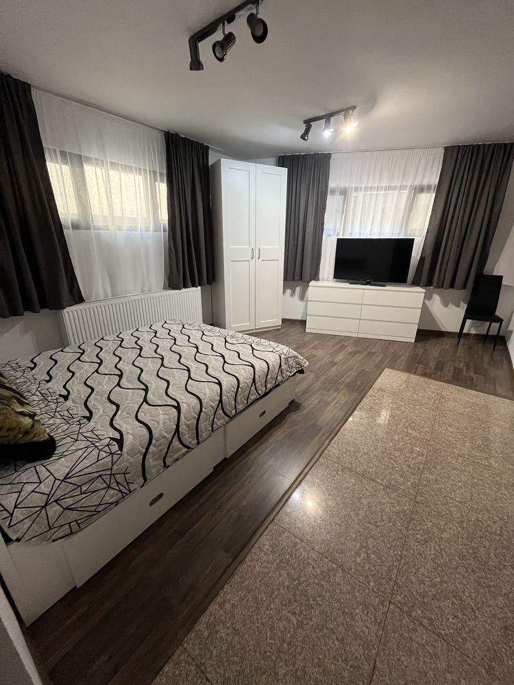 Garsonieră de închiriat în Crângași