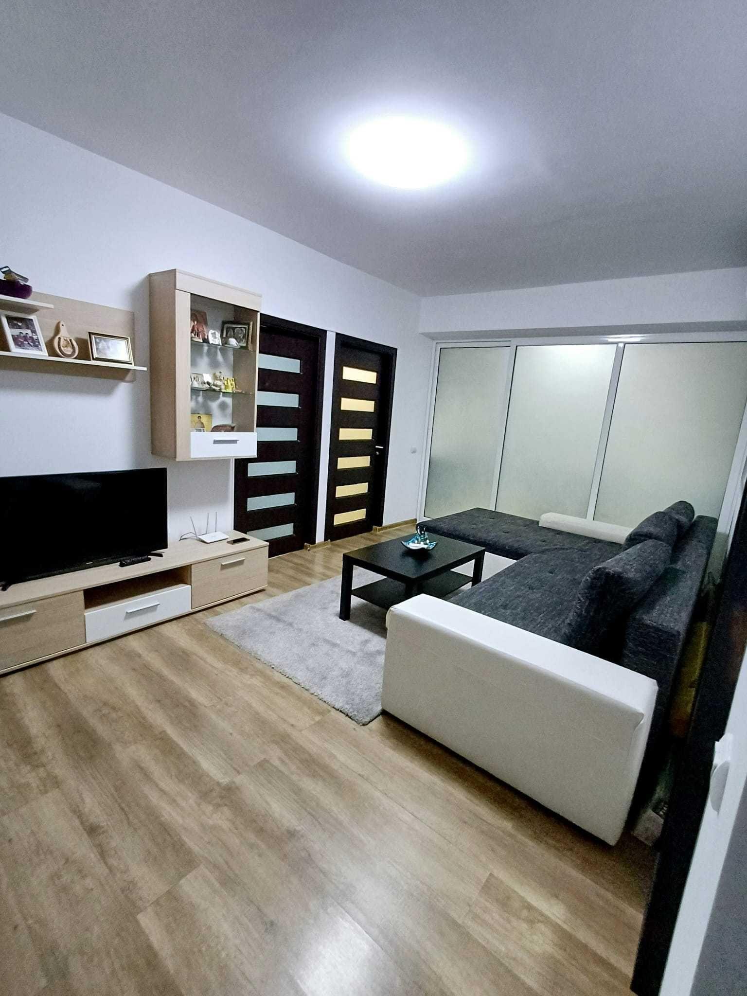 Proprietar vand Apartament 3 camere, 2 bai, 2 minute metrou D. Leonida - imagine 1