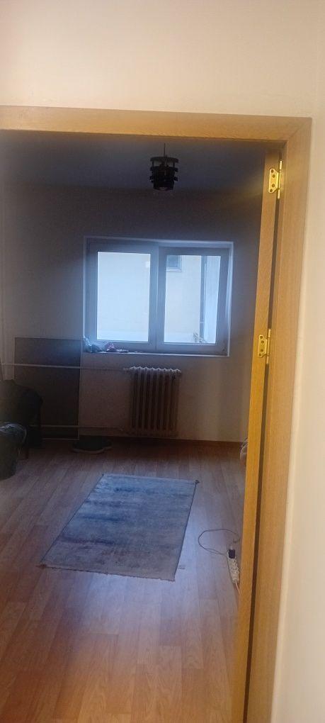 Garsonera 1 camera - imagine 1