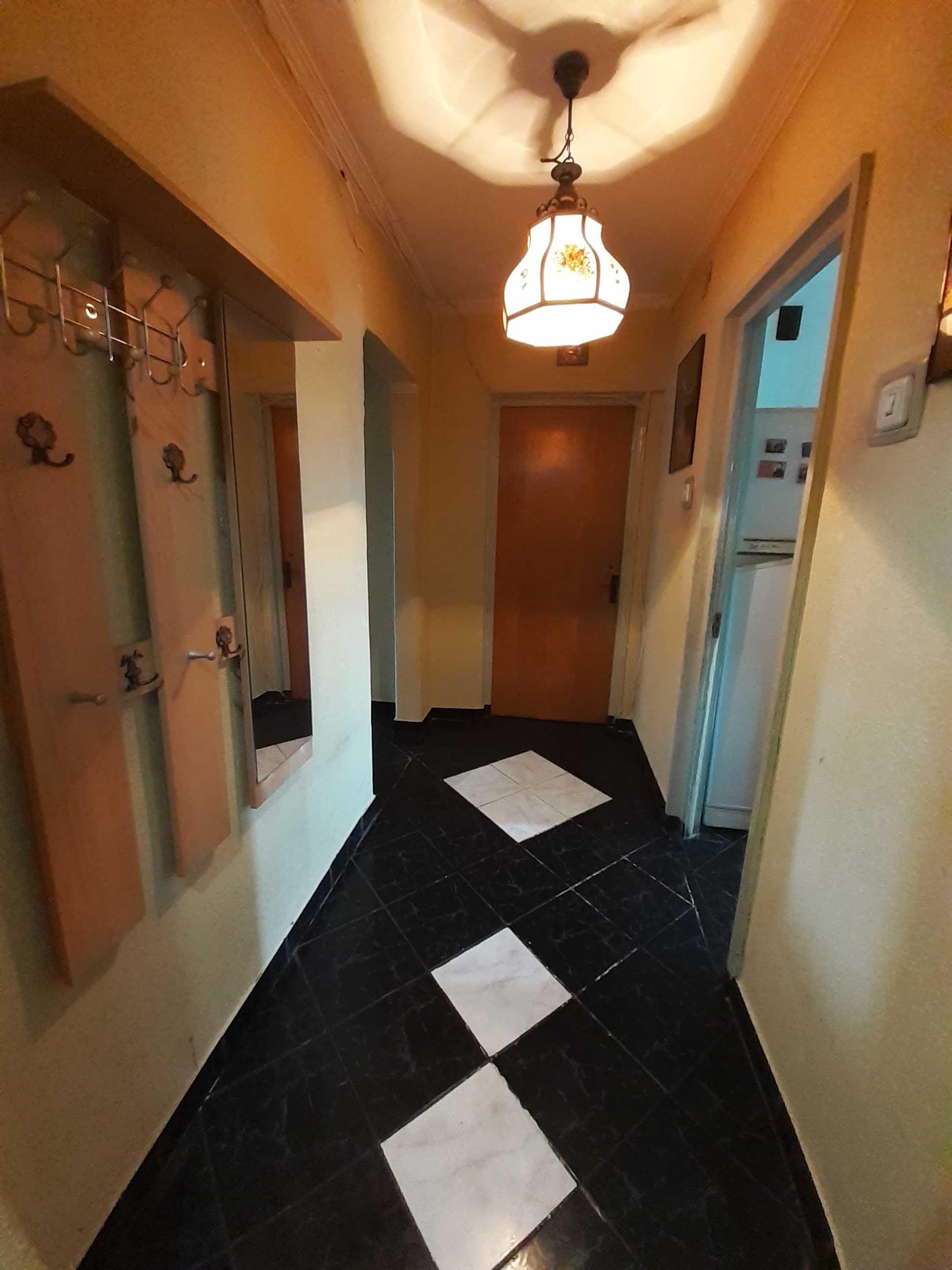 Apartament 4 camere conf 1 dec. 3/4 modificabil in gars si ap 2 camere - imagine 1