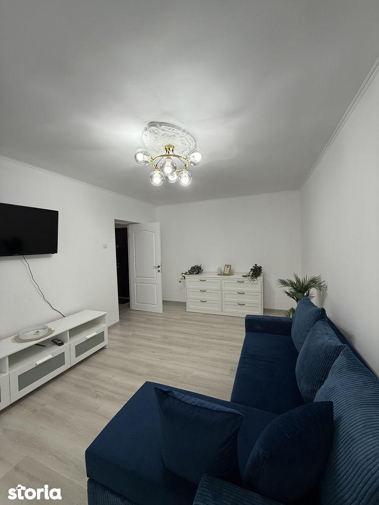 Apartament 3 camere de închiriat Pitești centru - imagine 1