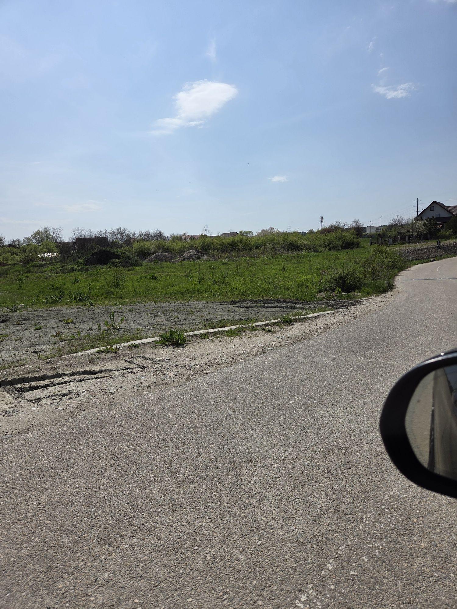 Vand teren zona stadionului intravilant - imagine 1