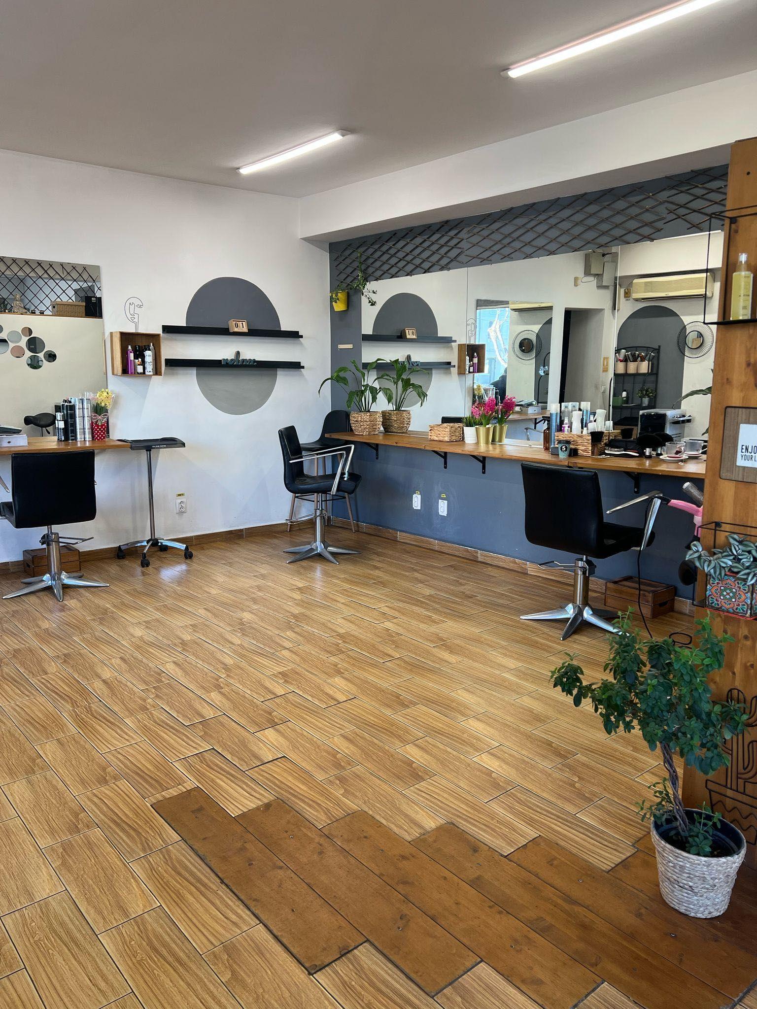 inchiriez post/scaun coafor hairstylist/camera/masaj/salon beauty - imagine 1