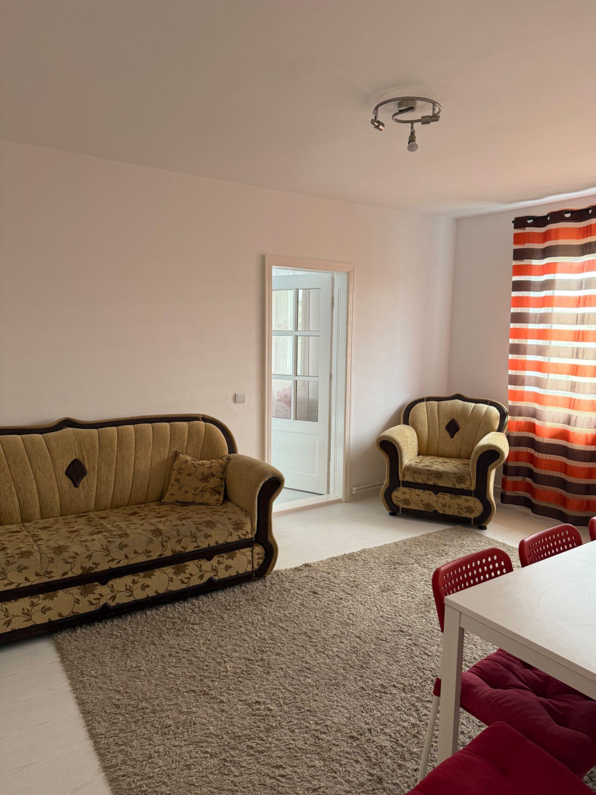 Inchiriez apartament 2 camere baia mare, 90 mp, utilat si mobilat , et 4 - imagine 1