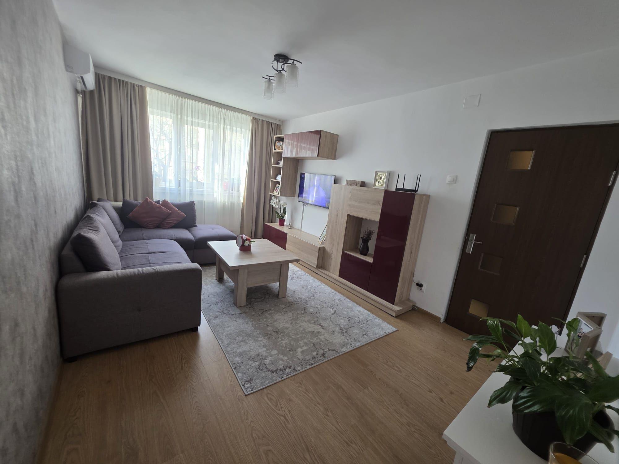 Apartament 3 camere Ostroveni