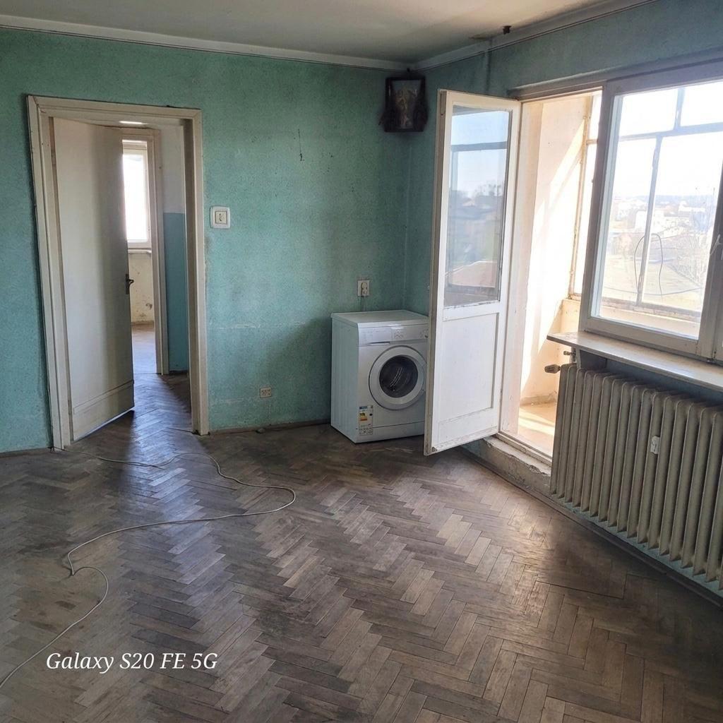 83000E Apartament 2 camere Tătărași