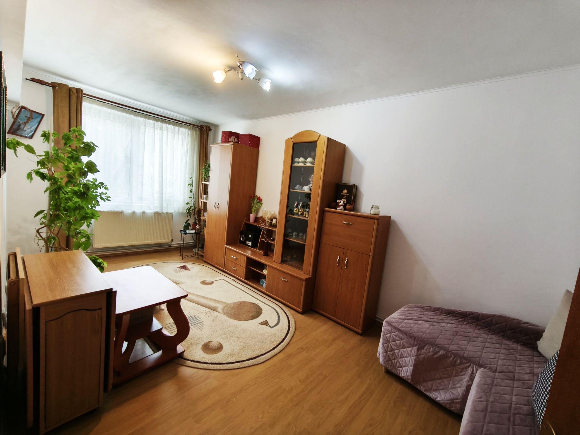 PF - Apartament 3 Camere  -  76 MP - Frumoasa Poitiers Continental