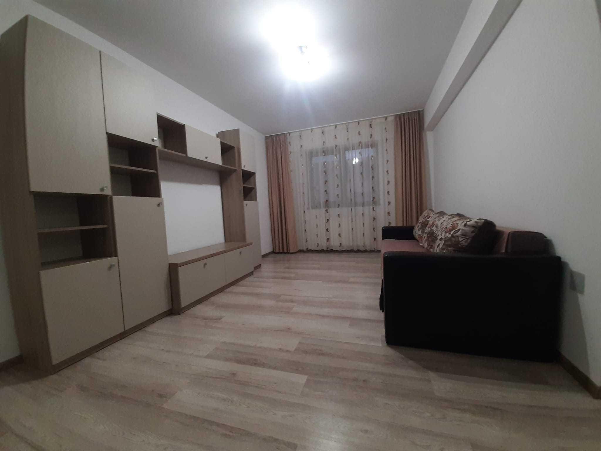 Inchiriez apartament 2 camere D zona CUG - CAPITOL