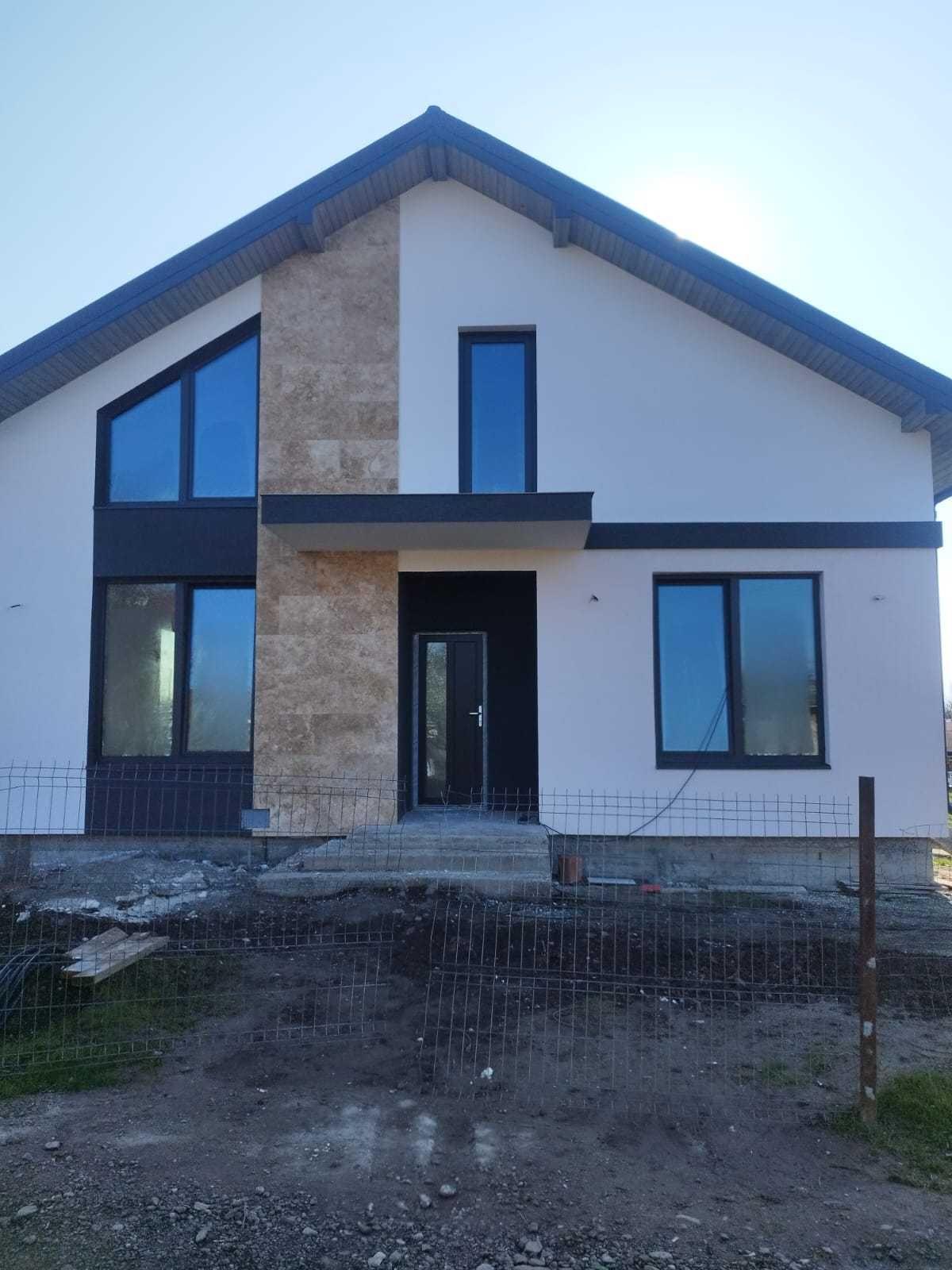 Vilă de vânzare Dancu - imagine 1