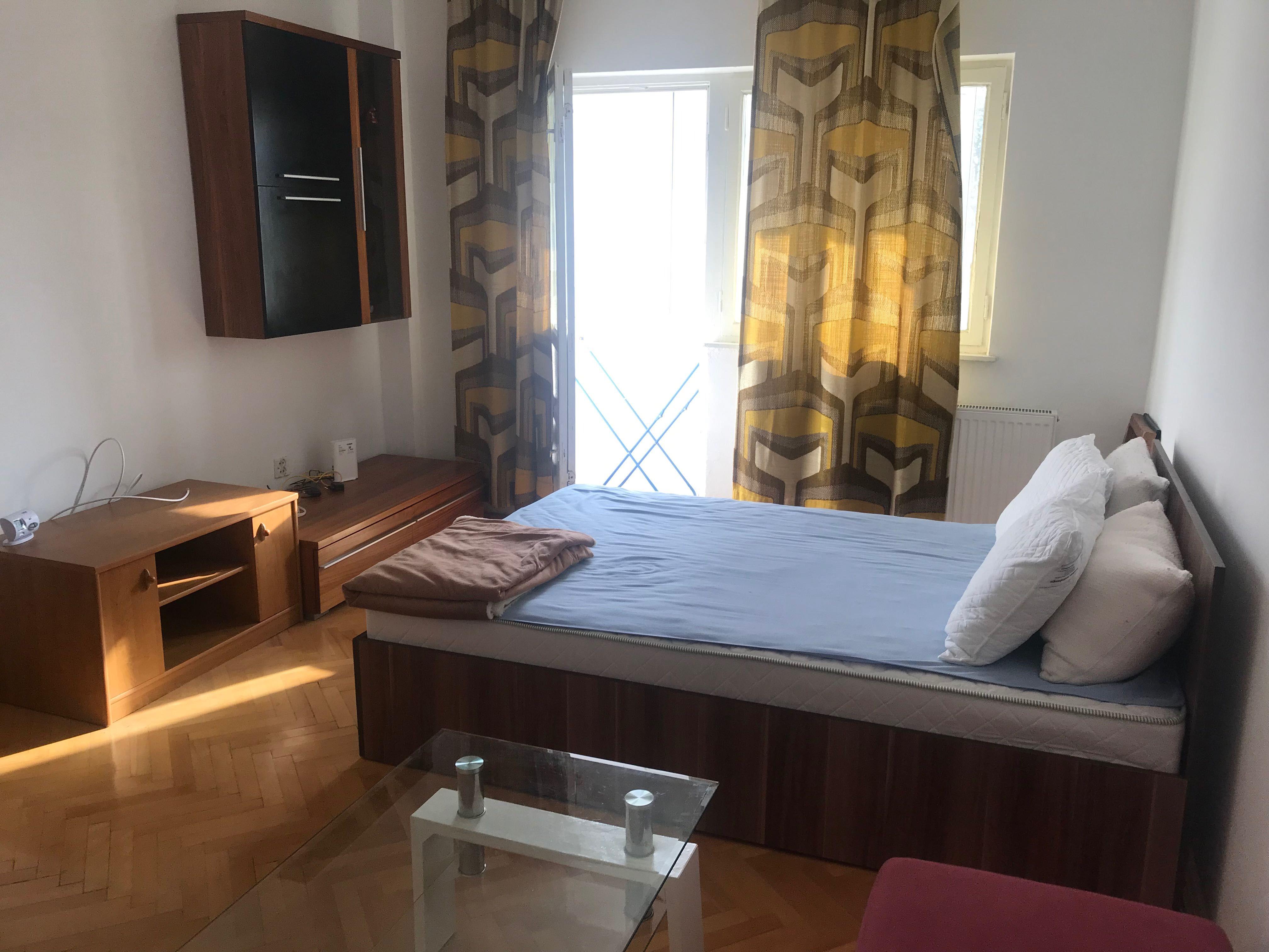 Inchiriere apartament - imagine 1