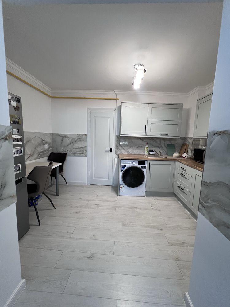 Vand apartament zona superba - imagine 1