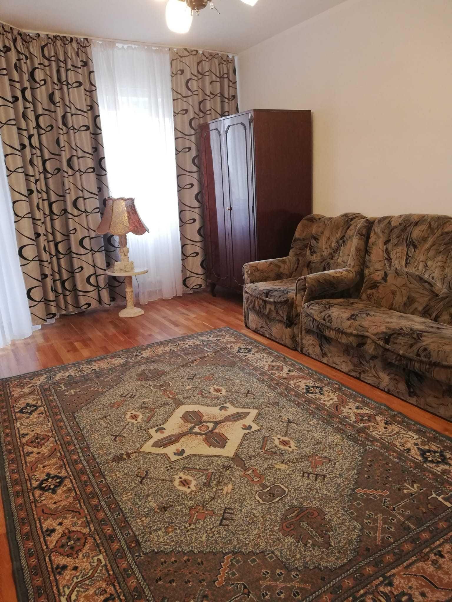 Inchiriez Apartament 4 Camere - Ultracentral - imagine 1