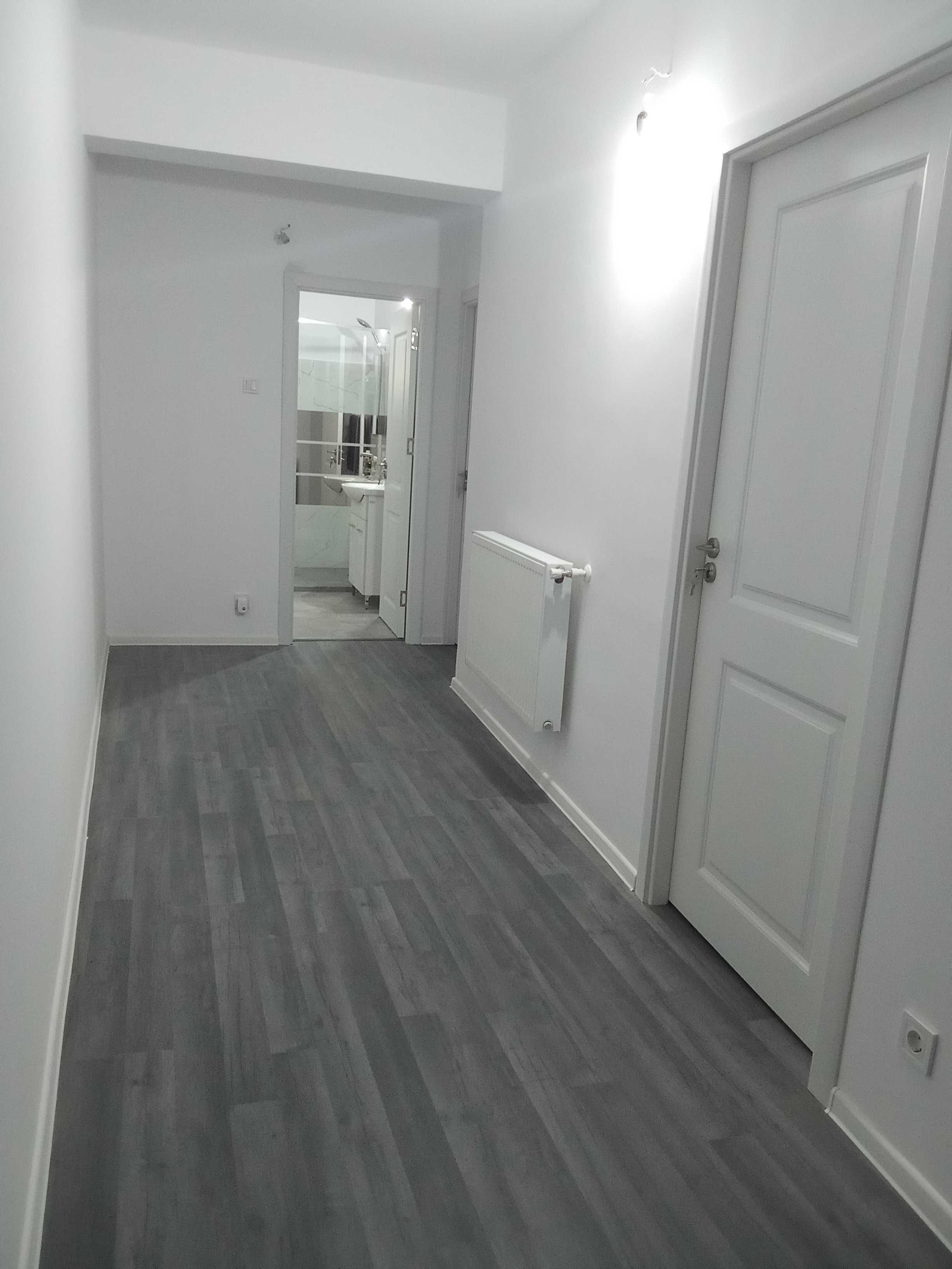 Casa Parter cu Etaj zona centrala - imagine 1