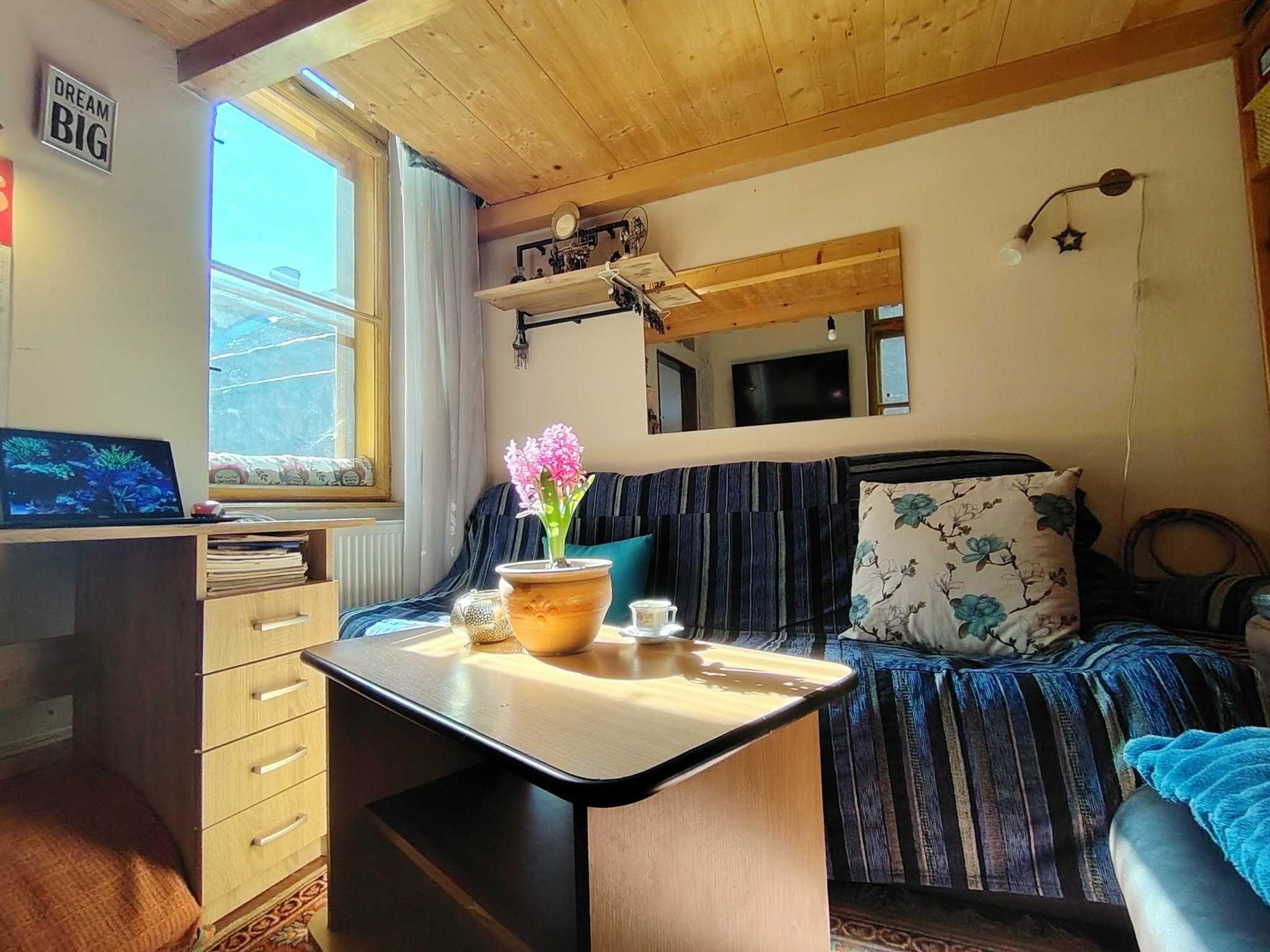 Apartament ultracentral + studio la demisol