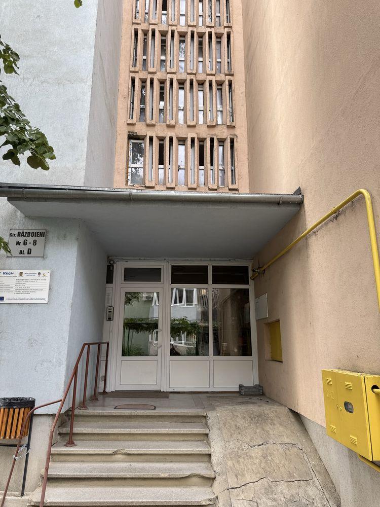 Apartament,  2 camere,Gradiste, 69 mp,Parter