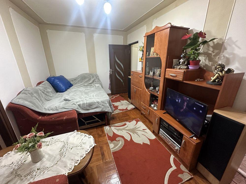 Vand Apartament 2 Camere- Vlaicu Fortuna -Etaj 1