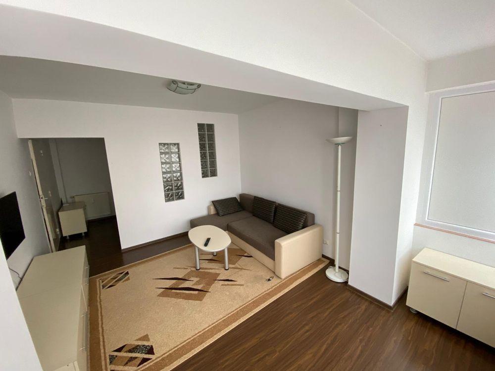 Inchiriez apartament 1 camera - Compartimentat pentru 2 camere