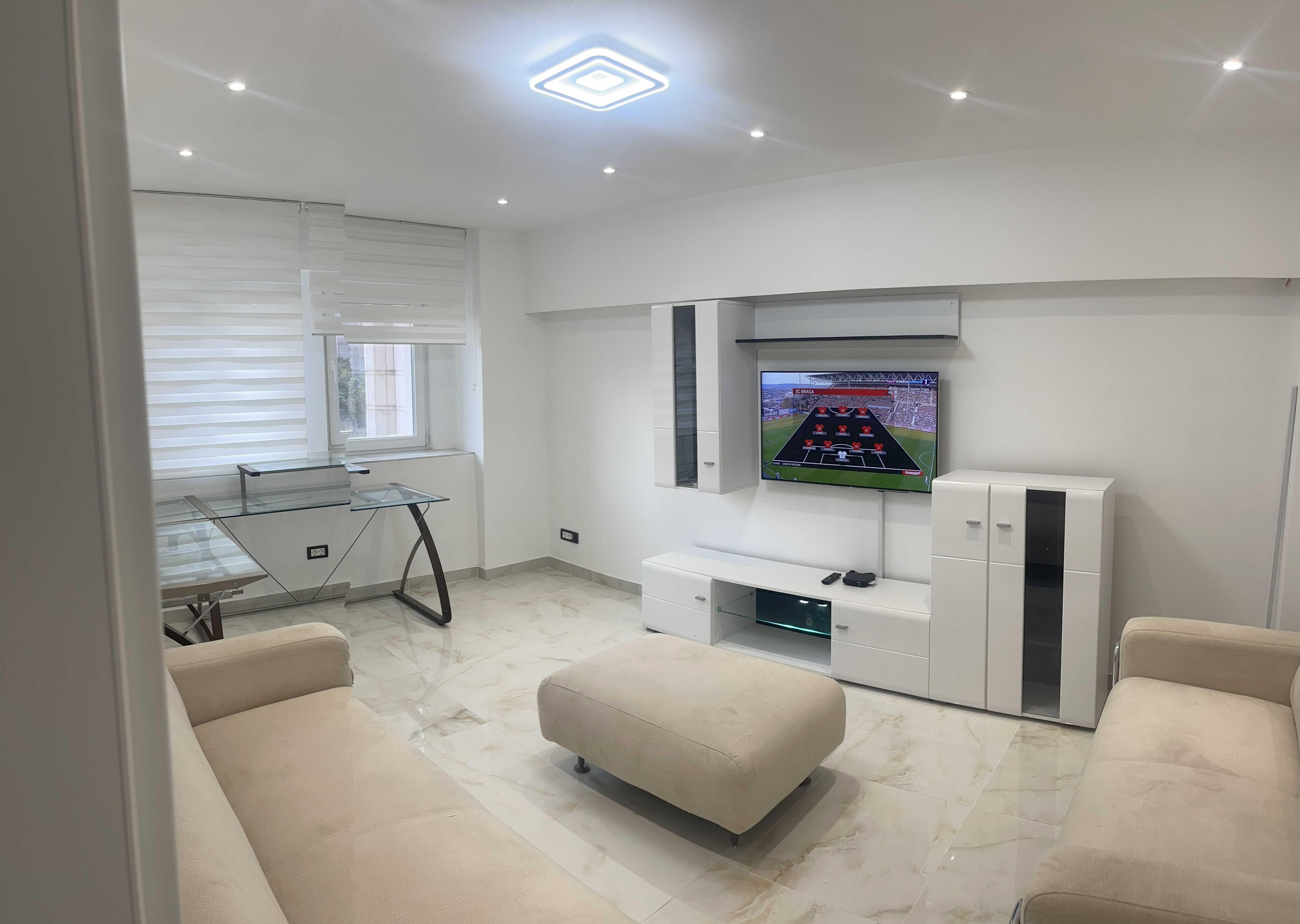 De inchiriat Apartament de Lux, Central - Podgoria, Zona Bancilor