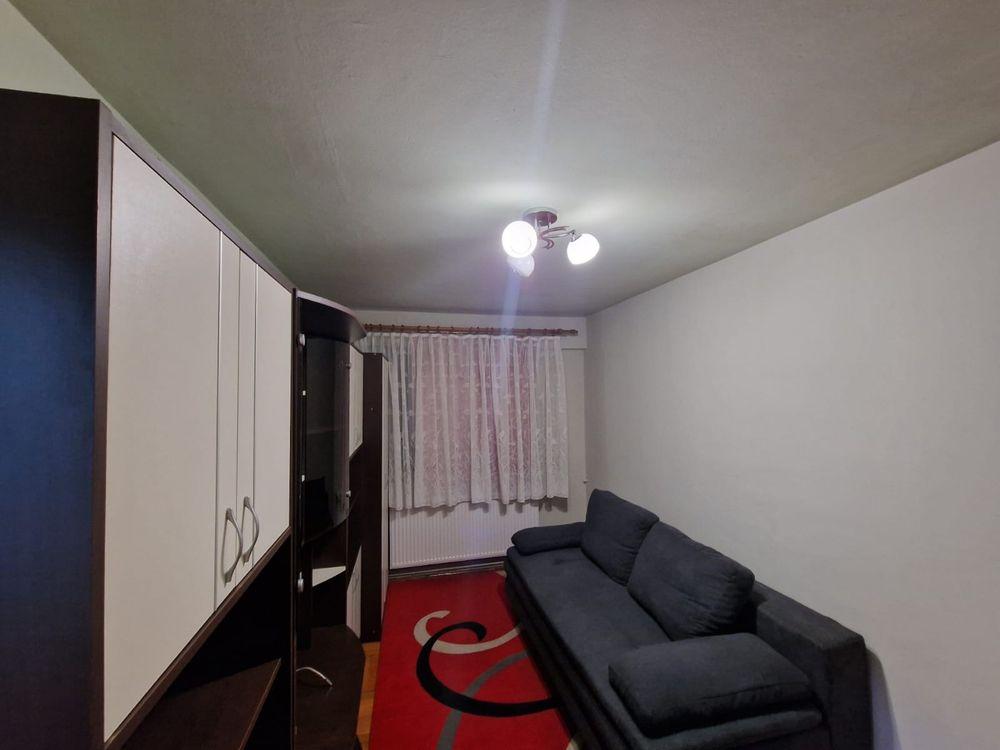 Inchiriez apartament 3 camere